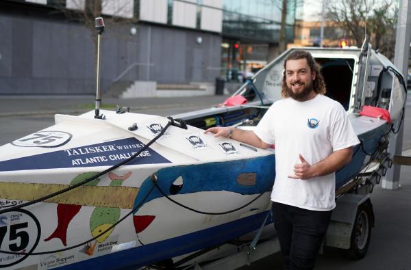 Isaac Giesen The Blue Rower